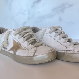 Golden Goose Super Star white leather with gold star
